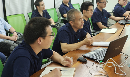 項(xiàng)目評(píng)審會(huì)議